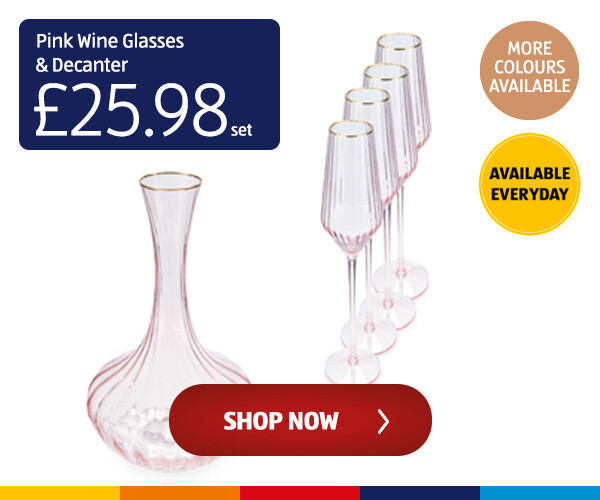 wine-glasses-and-decanter