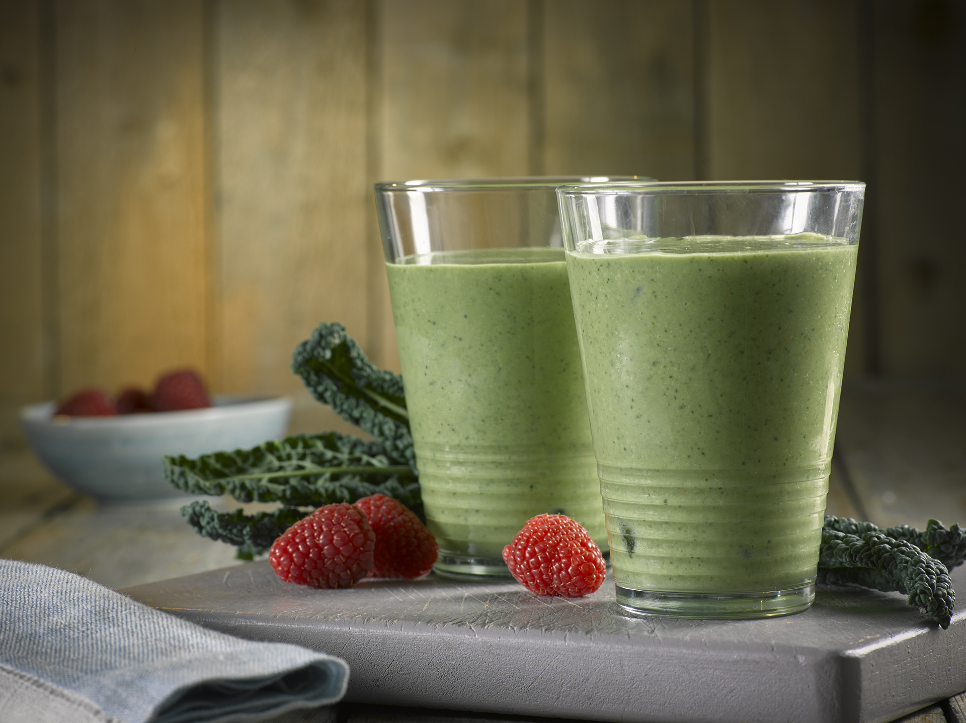 Kale, Avocado, Coconut Oil & Raspberry Smoothie - ALDI UK