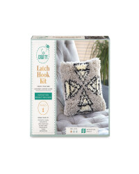 So Crafty Latch Hook Weaving Kit