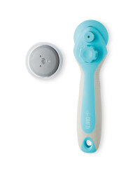 So Crafty Large Rotary Cutter - Blue