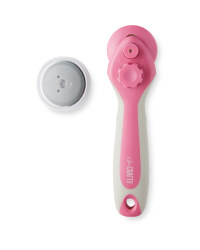 So Crafty Large Rotary Cutter - Pink